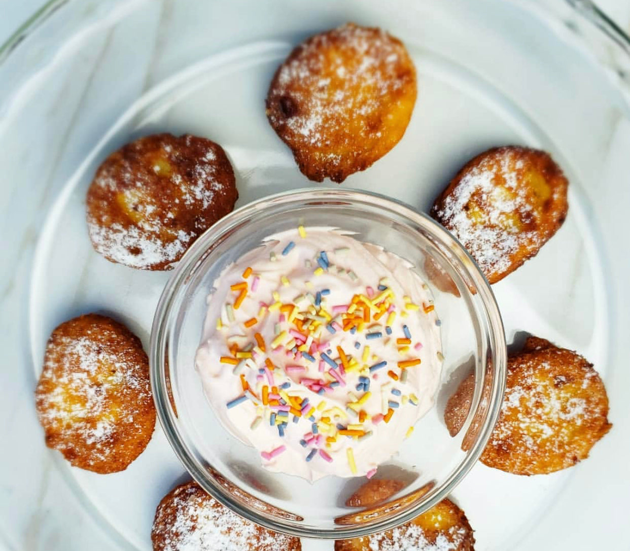 Keto-Friendly Funnel Cake &ndash; Protein Milkshake