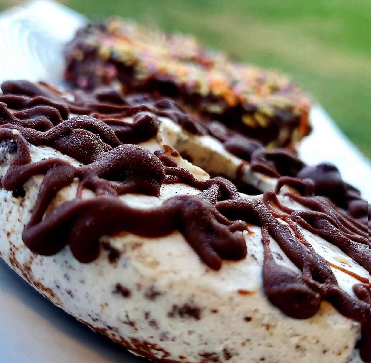 Keto Ice Cream Cake Donuts &ndash; Protein Milkshake