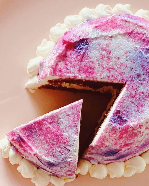 Delicious Chocolate Cake & Cupcake Whipped Cream