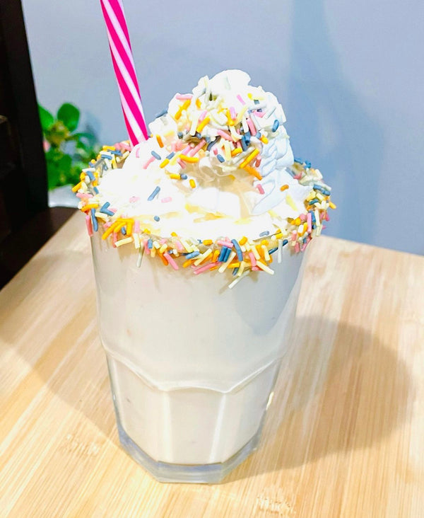 Keto-Friendly Cupcake Batter Protein Milkshake