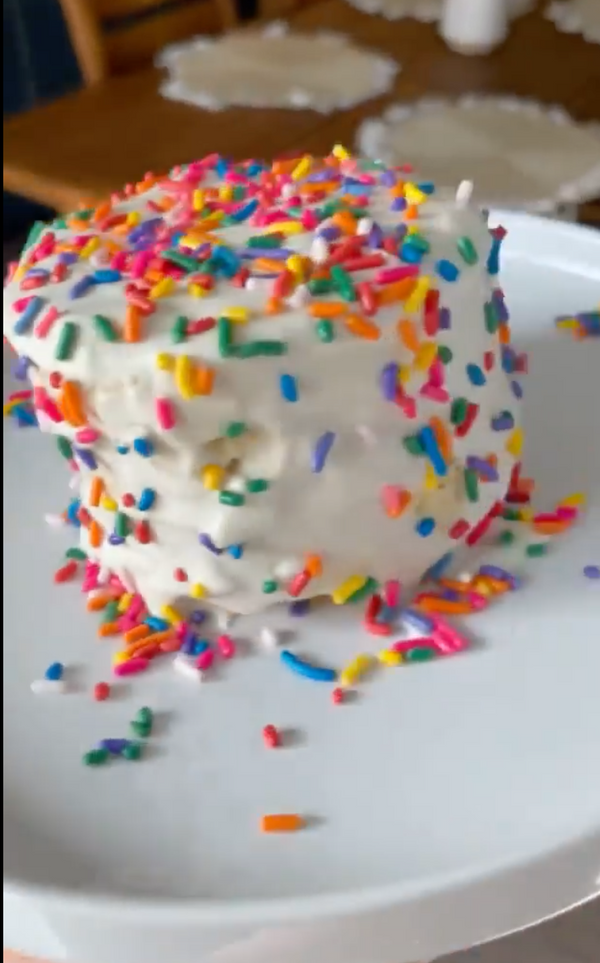 5 Minute Birthday Mug Cake