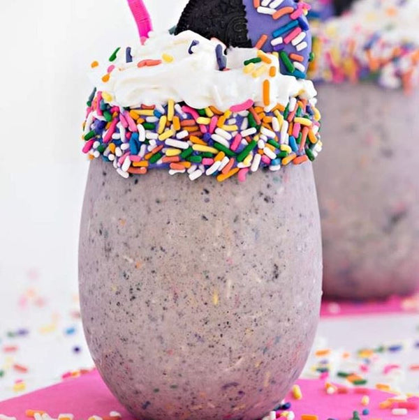 Oreo Macadamia Protein Shake